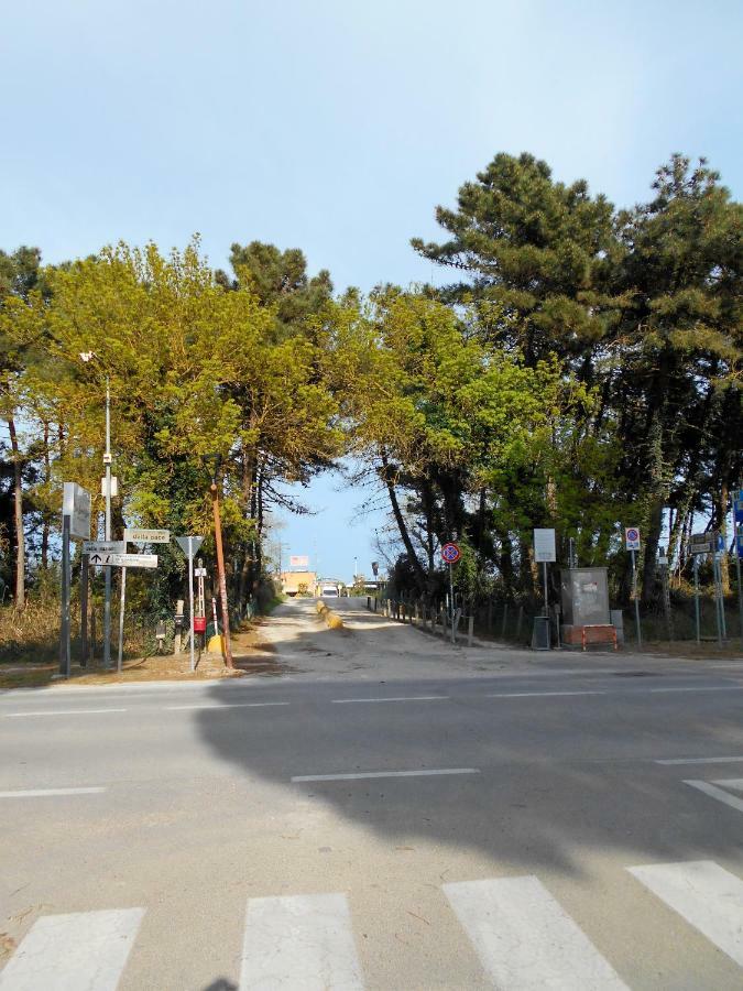 Residence Rivaverde 마리나디라벤나 외부 사진